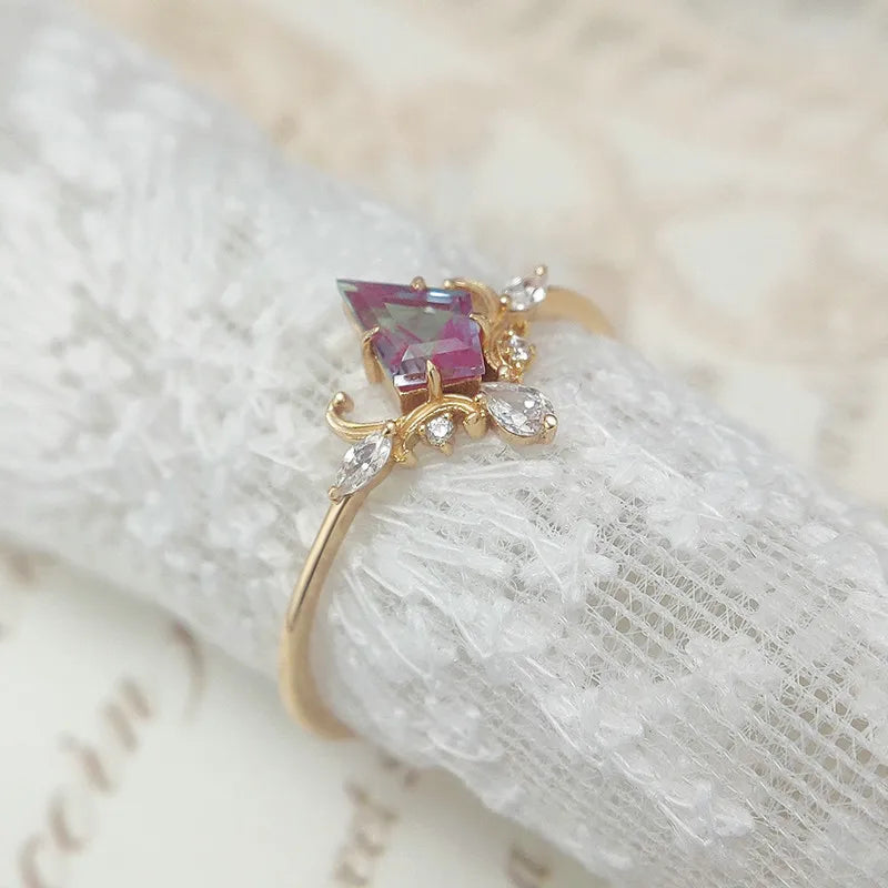 Vintage Alexandrite Crown Ring | 925 Sterling Silver