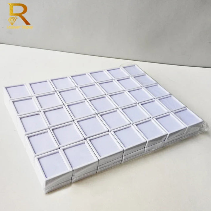 70-pack Transparent Gem Display Boxes