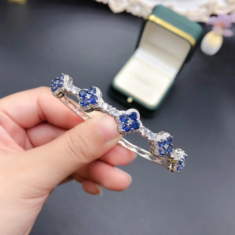 - 1 variant Zilveren armband met in het laboratorium gekweekte saffieren – Klassieke bedelarmband