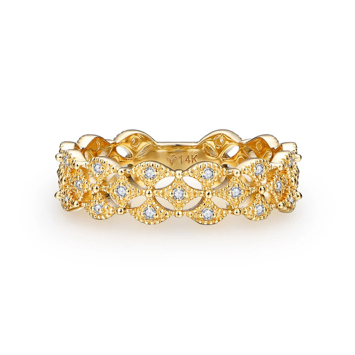 Luxury Moissanite Wedding Band - 18K AU