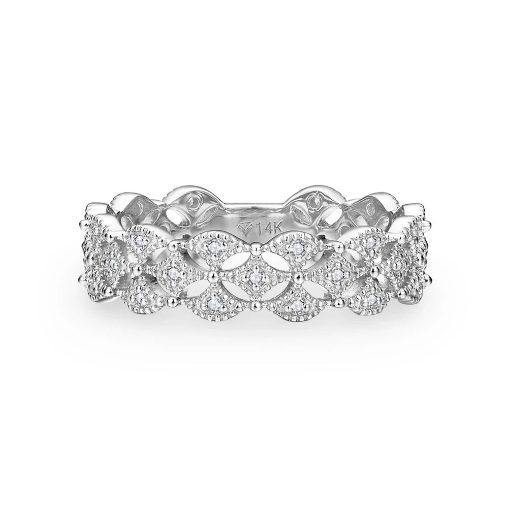 Luxury Moissanite Wedding Band - 18K AU