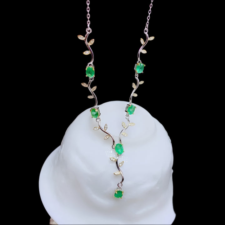 Leaf Lab grown emerald and S925 necklace