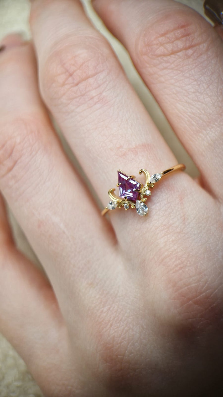 Vintage Alexandrite Crown Ring | 925 Sterling Silver