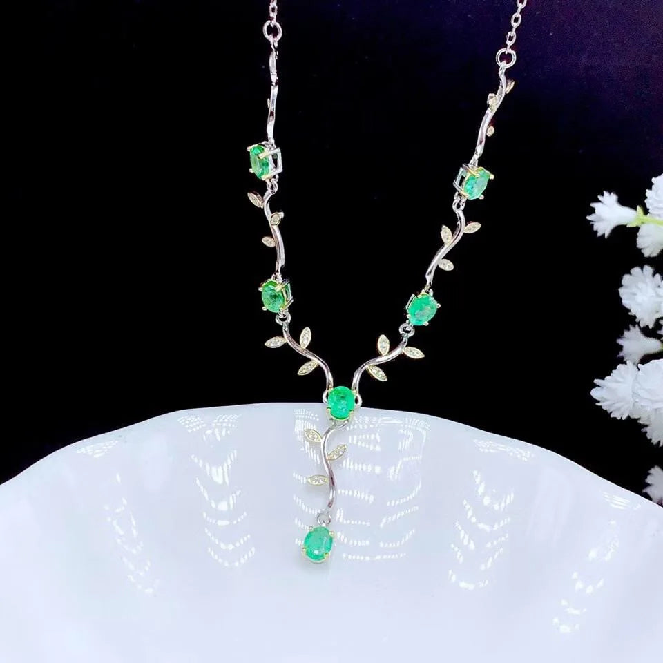 Leaf Lab grown emerald and S925 necklace